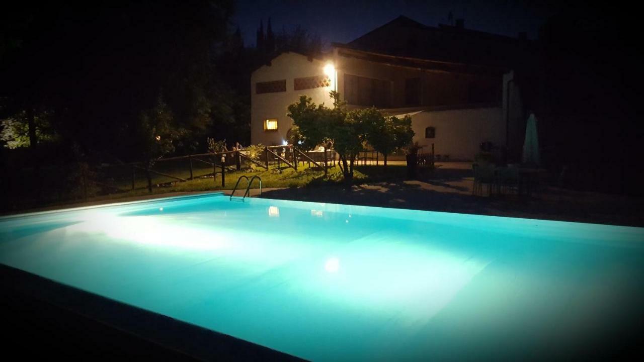 Casale Del Sole Garda Bed & Breakfast Монцамбано Екстериор снимка